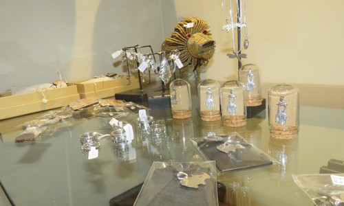 Gallery image